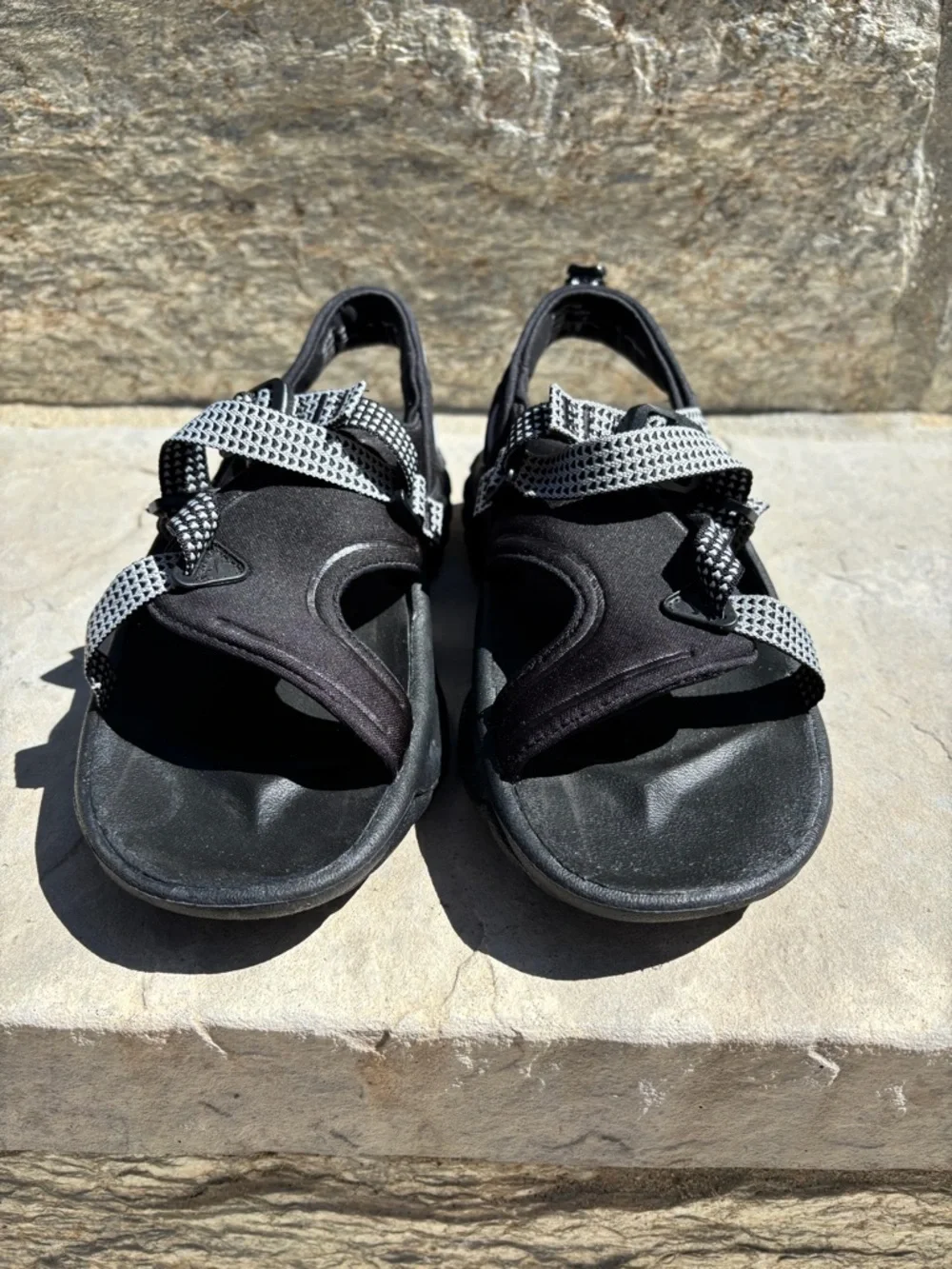 Nike Black Water Sandals with Black and White Straps